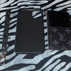 iPhone 11 Pro Max Phone Case and Card Holder